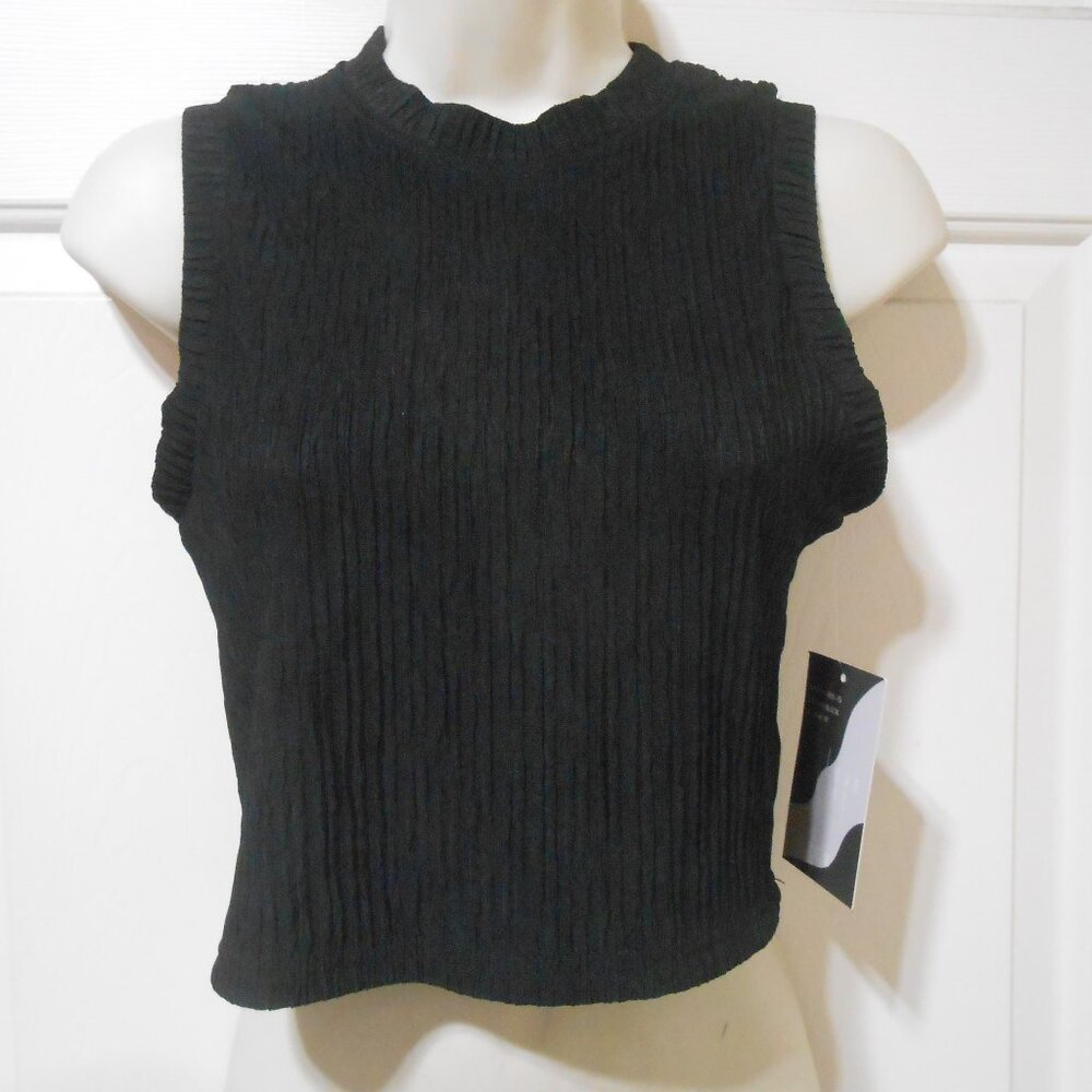 NEW LOVEPOEM BY BLOCK CROP TOP SIZE M STRETCH PULLOVER TOP 👩 LOVE POEM